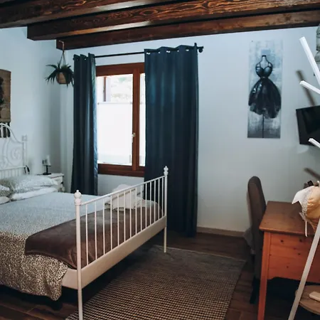 Al Moin Beds & Homes *
