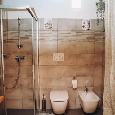 Al Moin Beds & Homes *