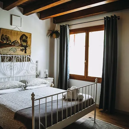 Al Moin Beds & Homes *