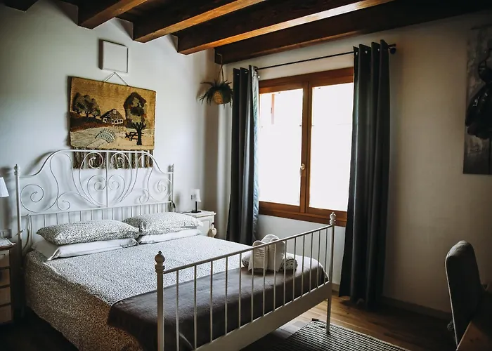 Al Moin Beds & Homes *